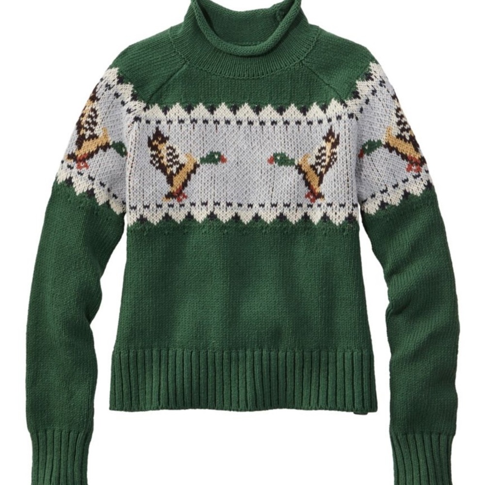 L.L. Bean Signature Rollneck sweater - Mallard Duck pattern - like new - Small